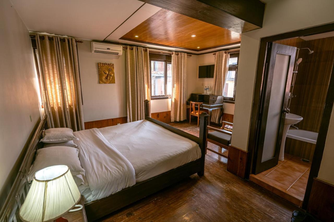 Hotel Ganesh Himal Katmandu Dış mekan fotoğraf