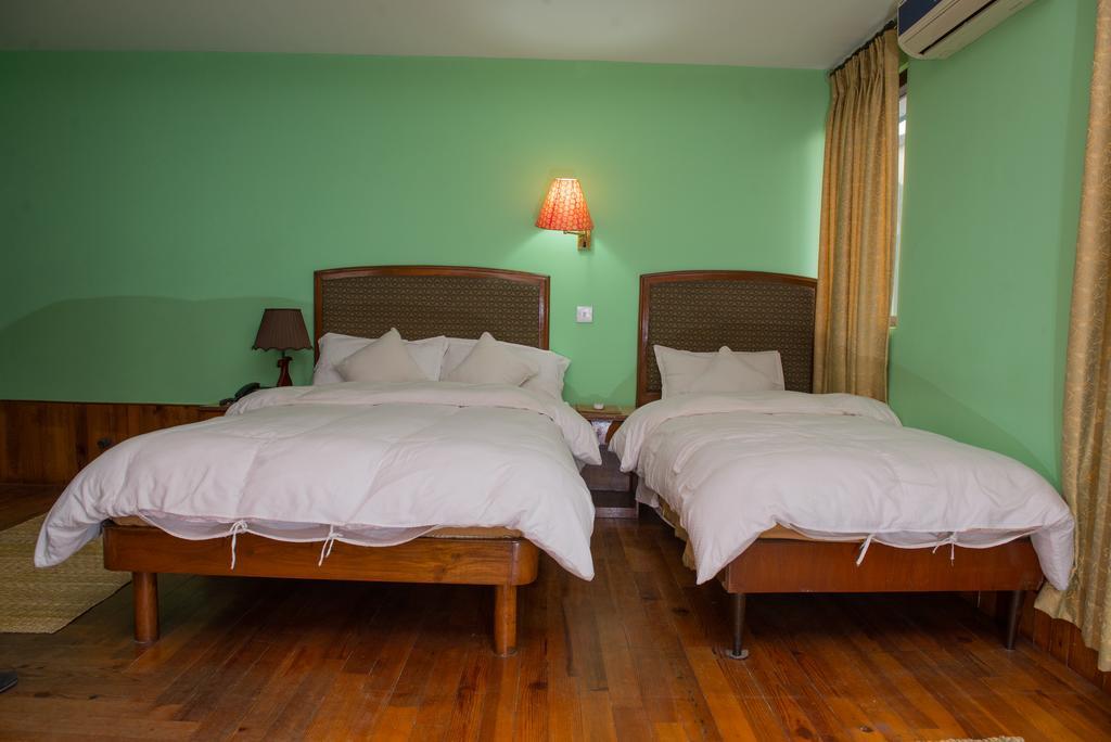 Hotel Ganesh Himal Katmandu Dış mekan fotoğraf