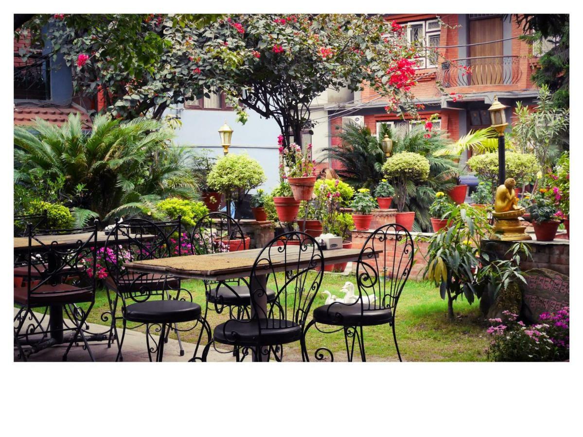 Hotel Ganesh Himal Katmandu Dış mekan fotoğraf