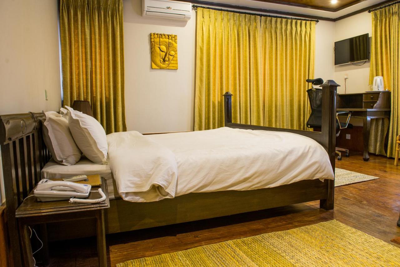 Hotel Ganesh Himal Katmandu Dış mekan fotoğraf